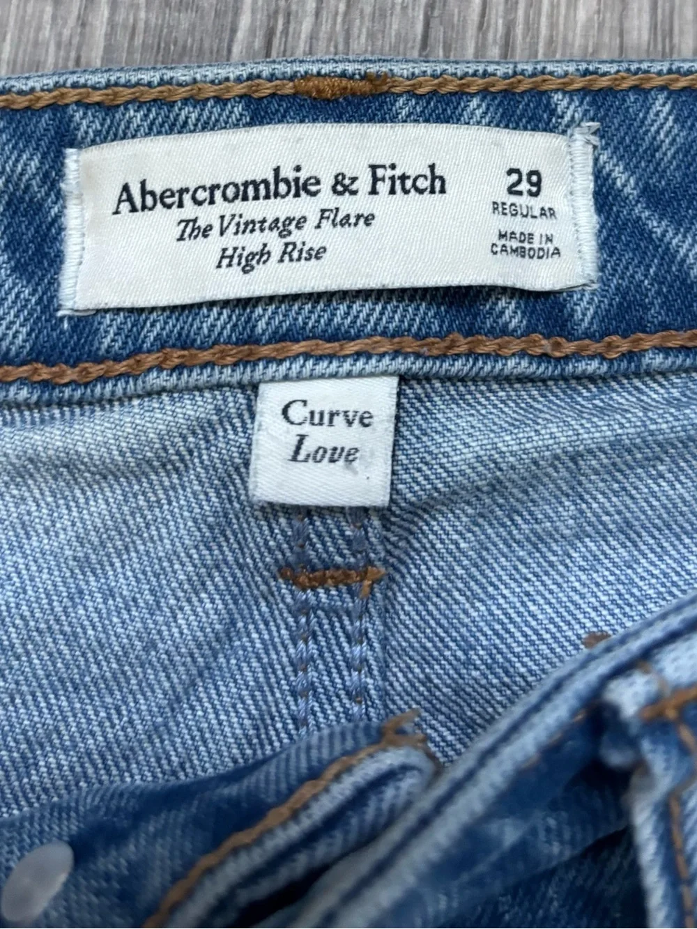 Abercrombie & Fitch Womens The Vintage Flare High Rise Jeans Size 29